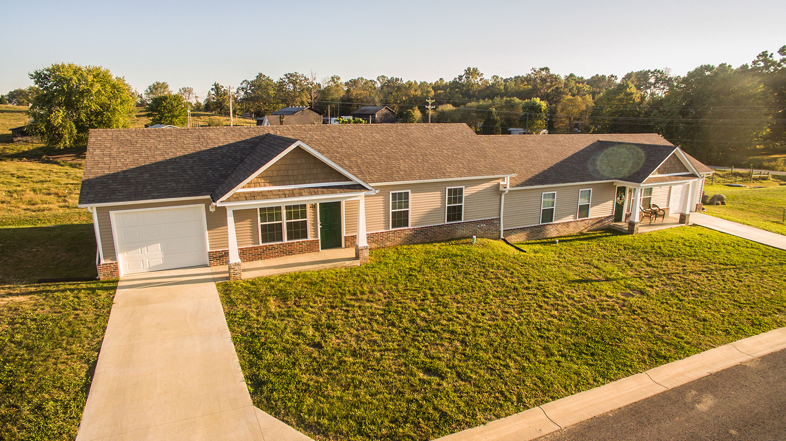 Salem Springs Garden Homes Apartments in Russell Springs, KY